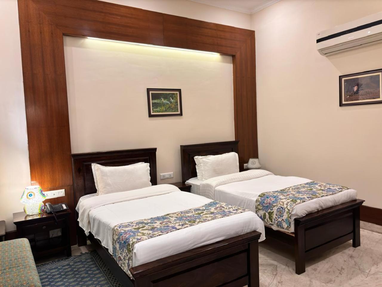 The Birder'S Inn Bharatpur Bagian luar foto